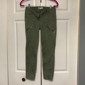 White House Black Market cute jeans size 00